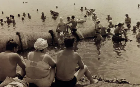 Images of Ukraine, When Things Began to Fall Apart